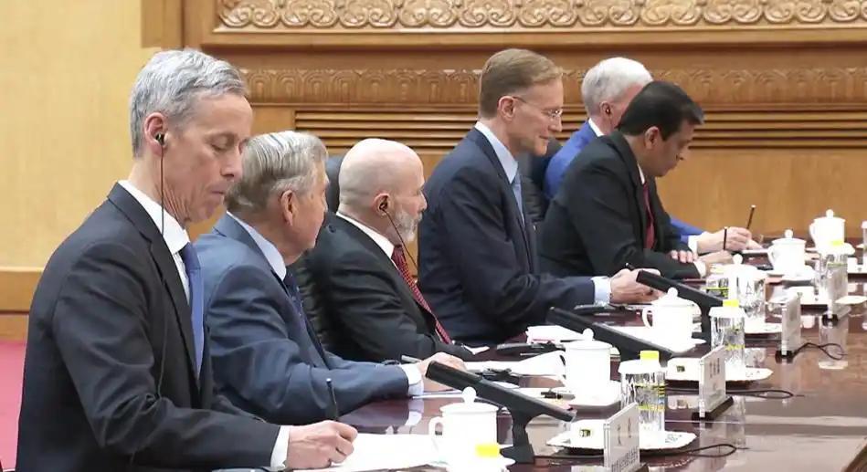 开云体育官方下载-行程有变!特朗普访华先遣队提前离京,中方拒绝了美方的要求